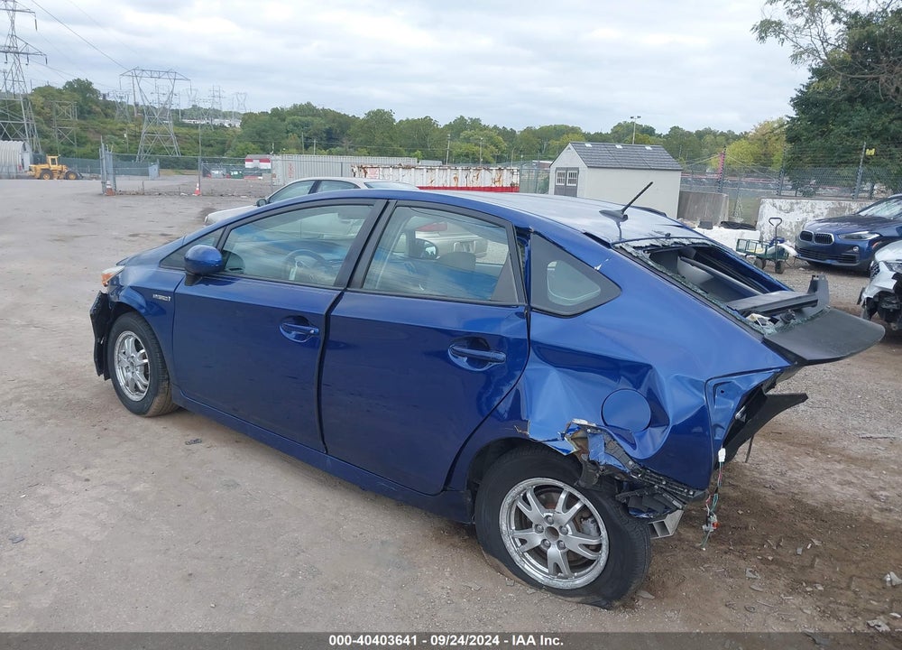 2010 TOYOTA PRIUS III VIN: JTDKN3DU7A0033698