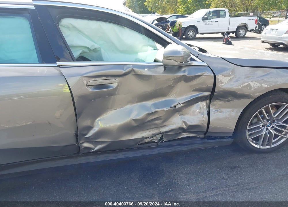 2024 BMW 530 I XDRIVE VIN: WBA53FJ0XRCP92813