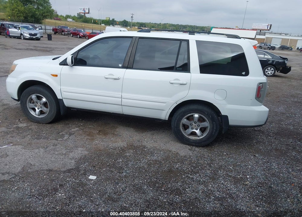 2007 HONDA PILOT EX VIN: 2HKYF18487H540918