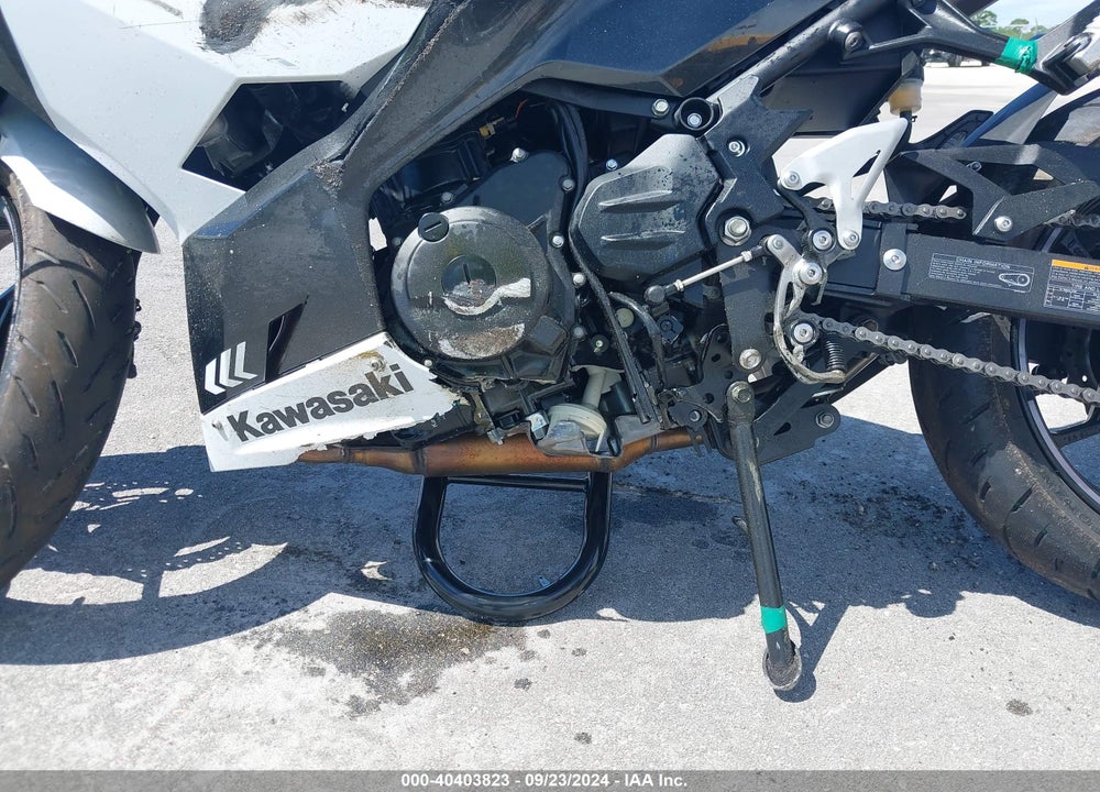 2023 KAWASAKI EX400 VIN: JKAEXKH18PDAK7702