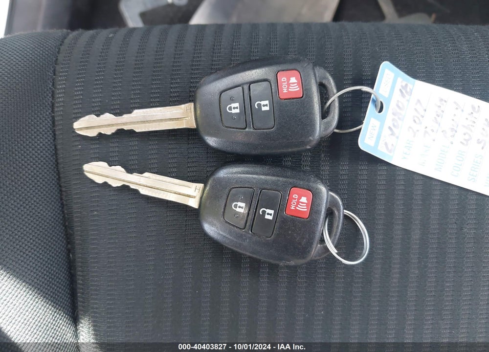2017 TOYOTA RAV4 LE VIN: 2T3ZFREV9HW342097