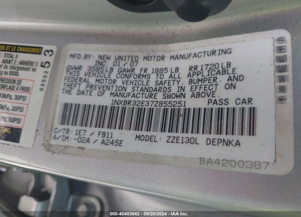 2007 TOYOTA COROLLA LE VIN: 1NXBR32E37Z855251