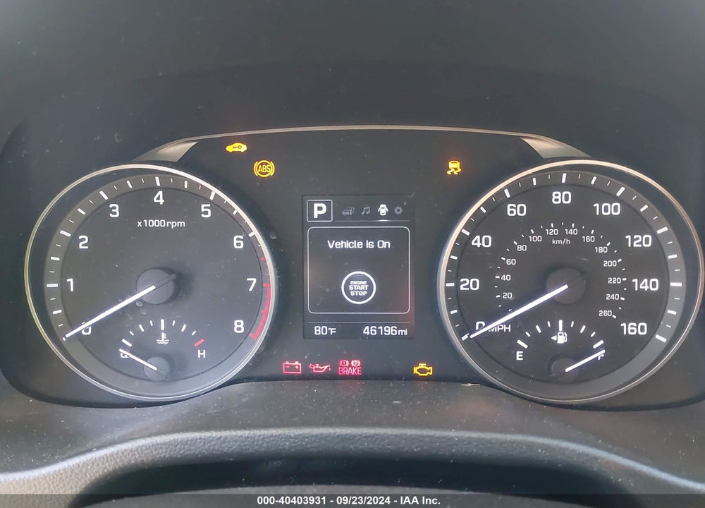 2018 HYUNDAI ELANTRA VIN: 5NPD84LF9JH249841