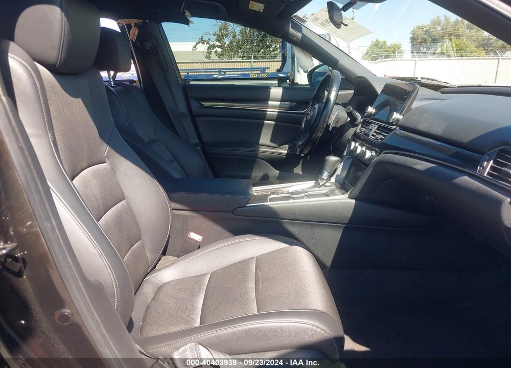 2022 HONDA ACCORD SPORT VIN: 1HGCV1F32NA105583