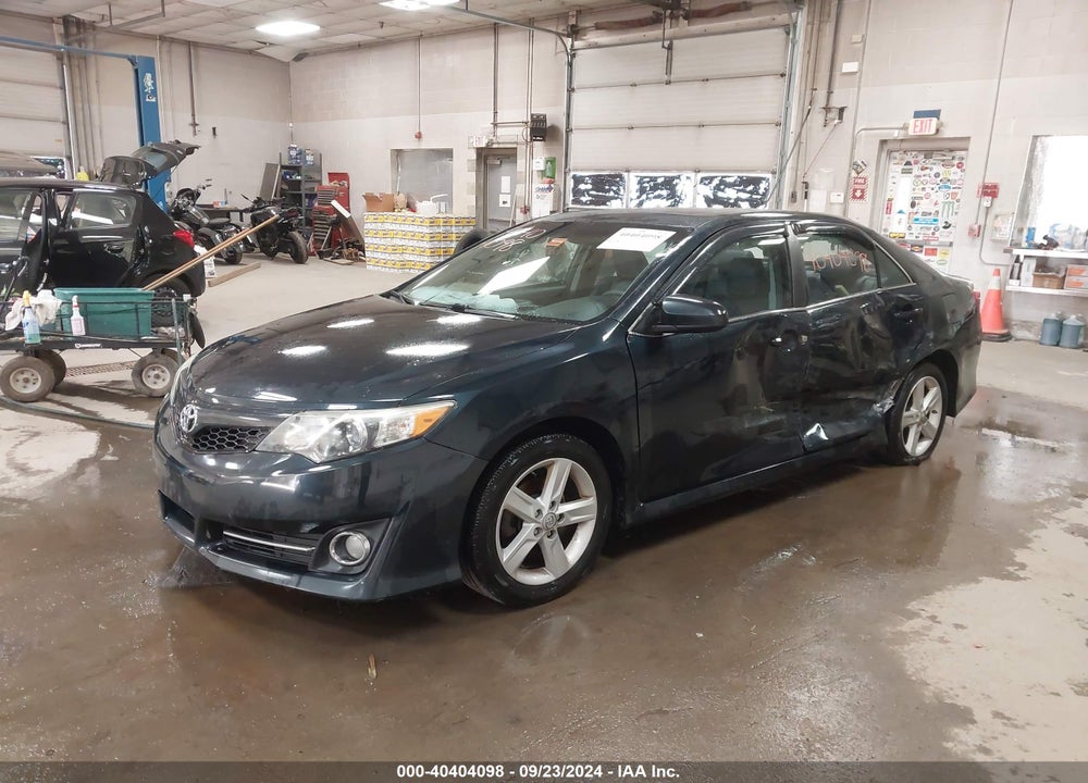 2014 TOYOTA CAMRY SE VIN: 4T1BF1FKXEU872137