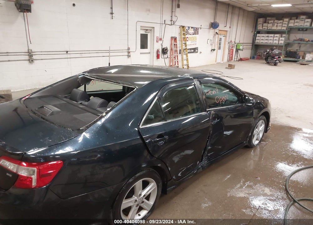 2014 TOYOTA CAMRY SE VIN: 4T1BF1FKXEU872137