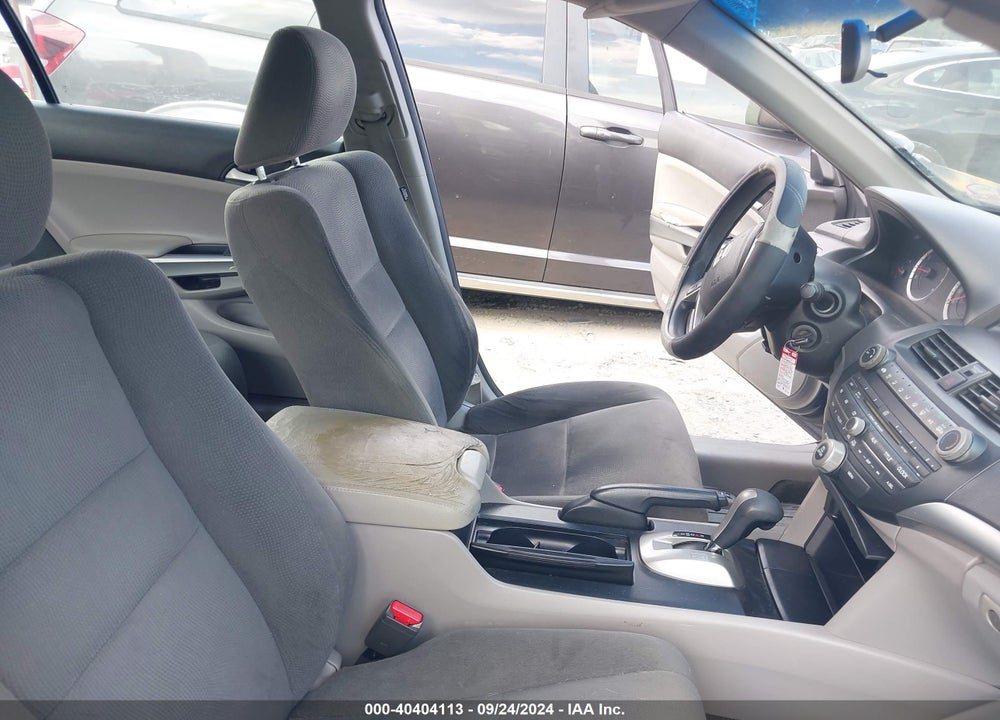 2010 HONDA ACCORD 2.4 EX VIN: 1HGCP2F70AA113386