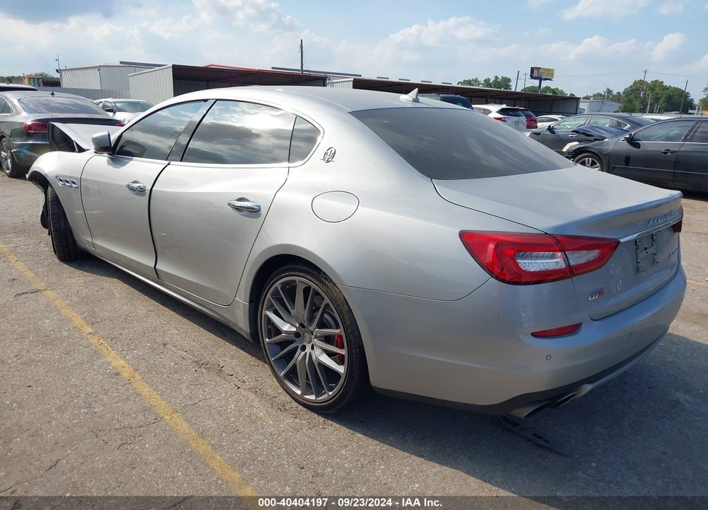 2016 MASERATI QUATTROPORTE S VIN: ZAM56RPA2G1181934