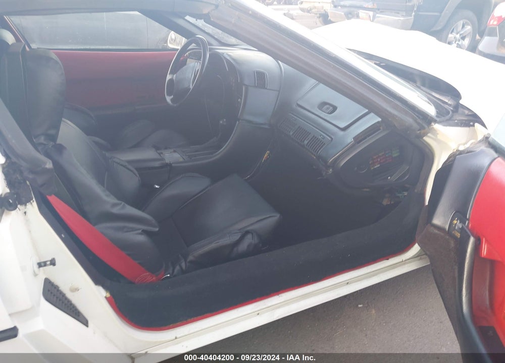 1990 CHEVROLET CORVETTE VIN: 1G1YY238XL5109784
