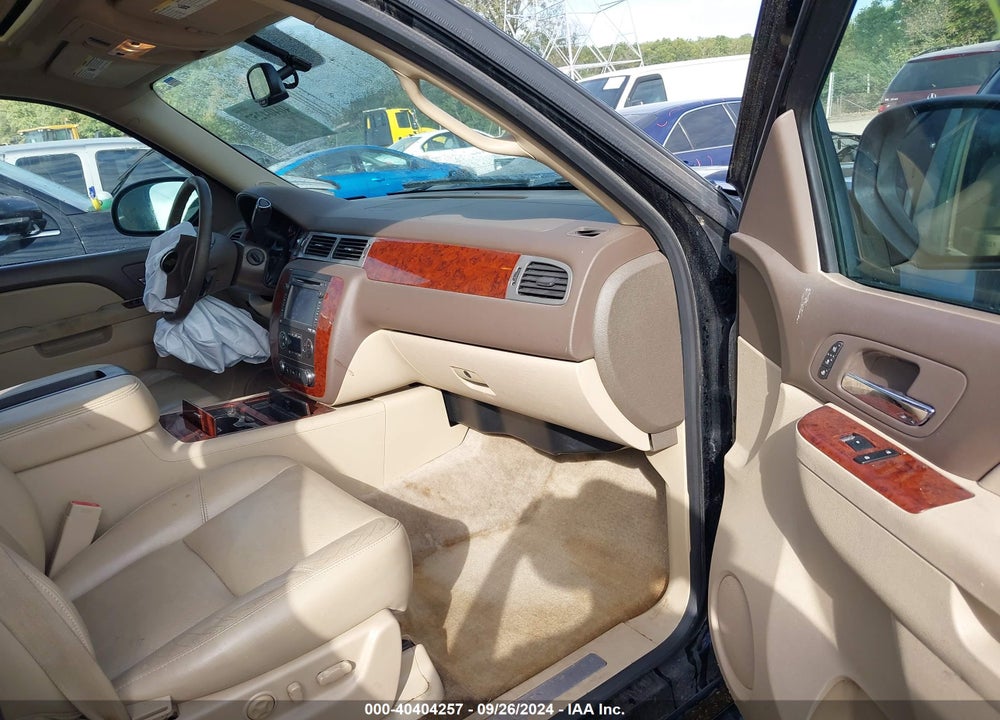 2014 CHEVROLET TAHOE LTZ VIN: 1GNSKCE00ER134577