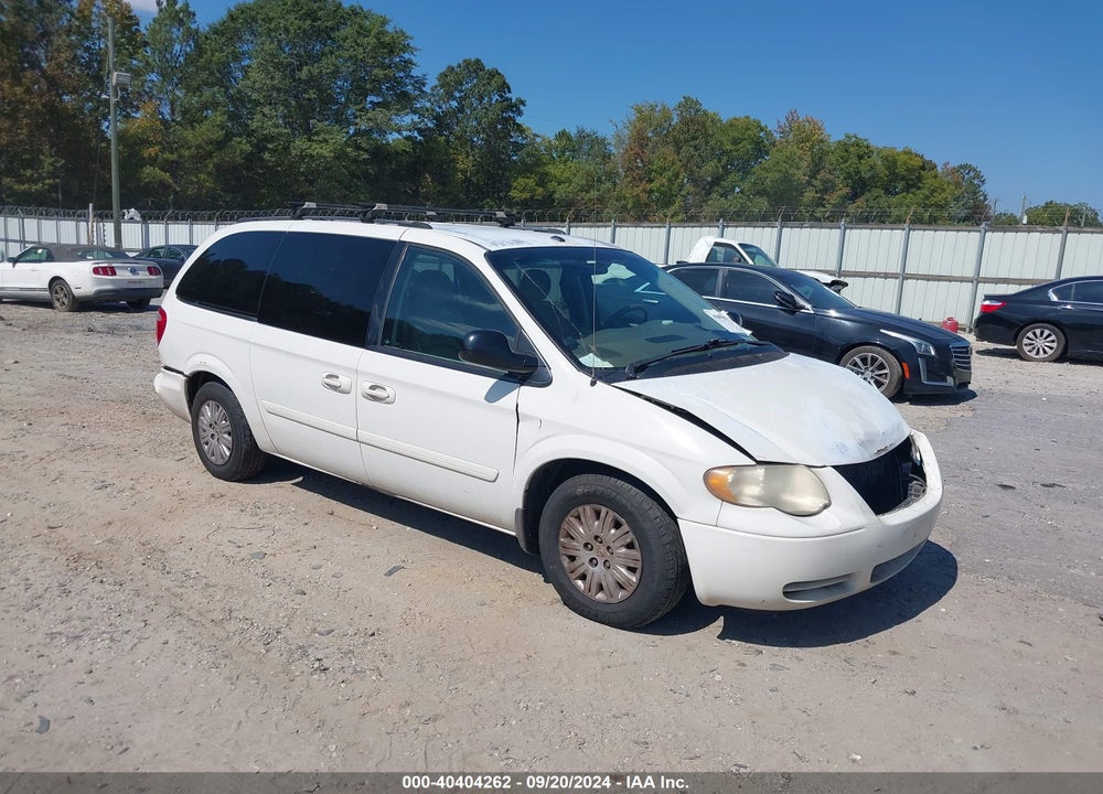 2006 CHRYSLER TOWN & COUNTRY LX VIN: 2A4GP44R46R637637