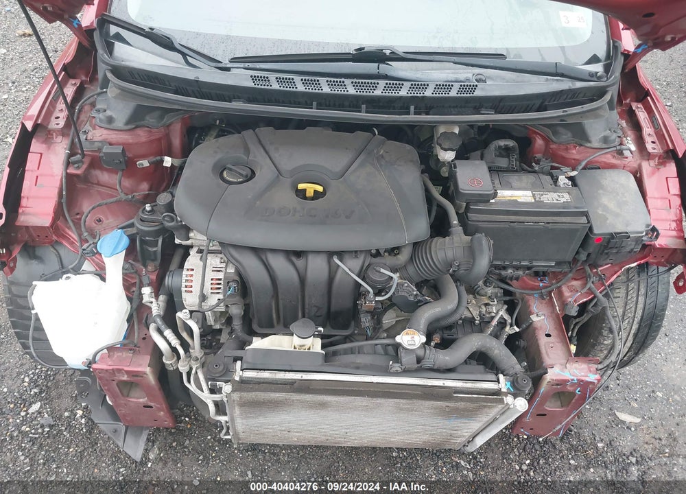 2015 HYUNDAI ELANTRA SE VIN: 5NPDH4AE8FH557228