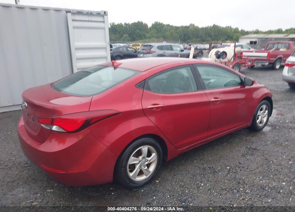 2015 HYUNDAI ELANTRA SE VIN: 5NPDH4AE8FH557228