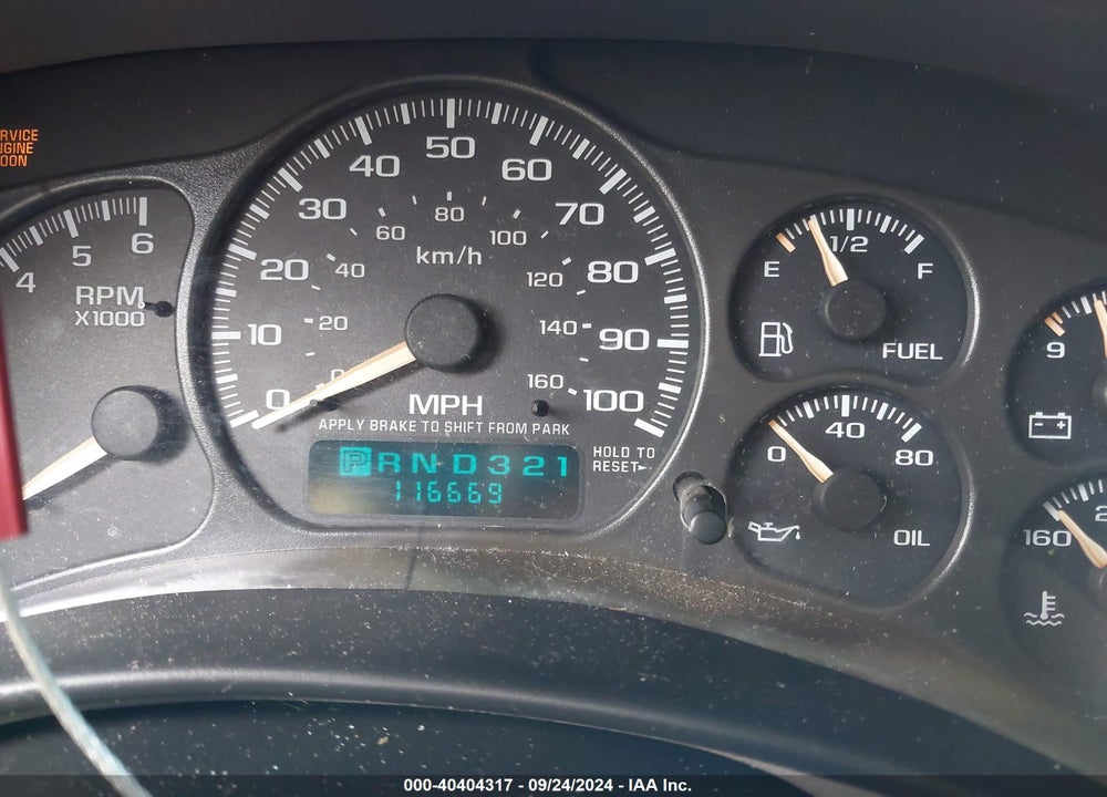 2002 CHEVROLET TAHOE LS VIN: 1GNEC13V82R123092