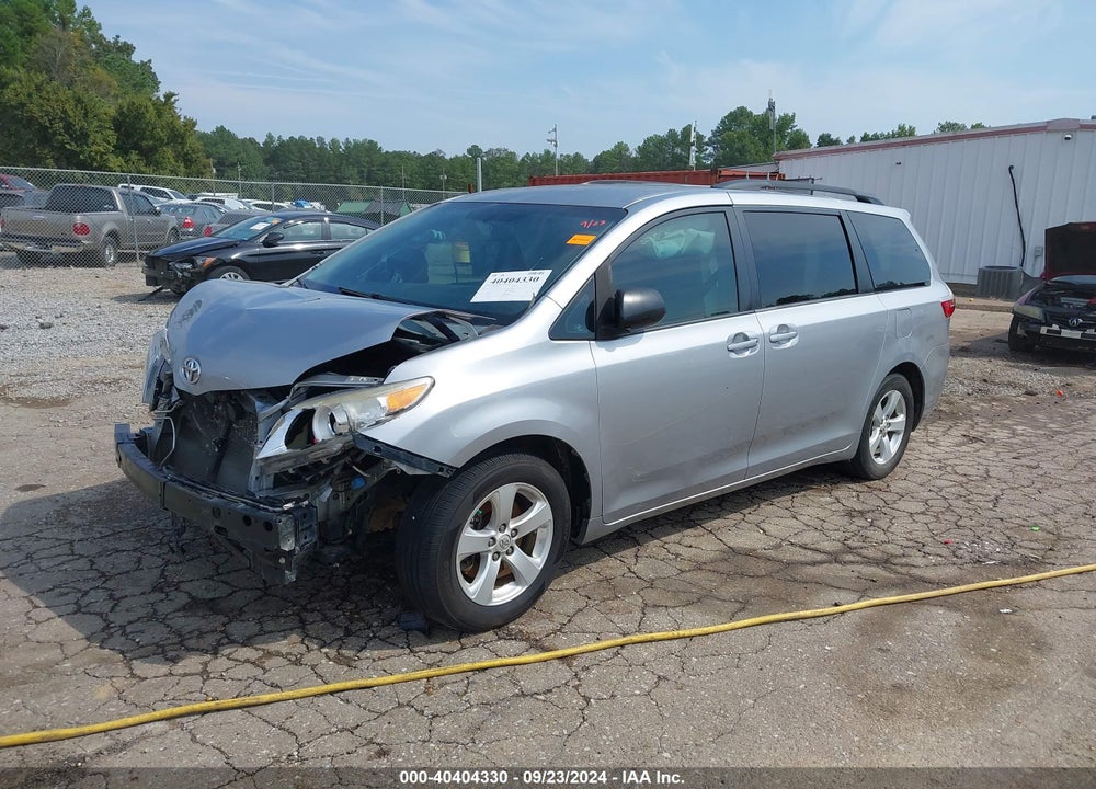 2015 TOYOTA SIENNA LE 8 PASSENGER VIN: 5TDKK3DC5FS571708