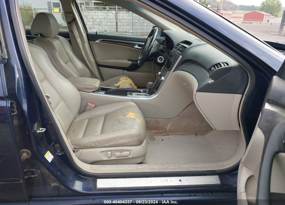 2008 ACURA TL 3.2 VIN: 19UUA66208A010710
