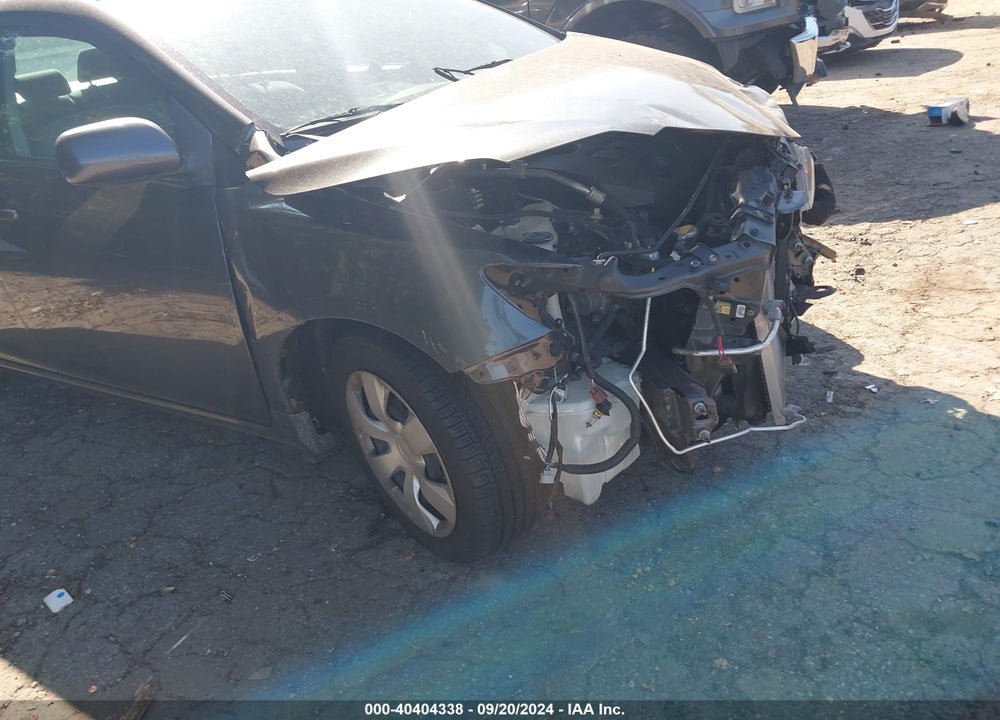 2013 TOYOTA COROLLA LE VIN: 2T1BU4EE7DC109012