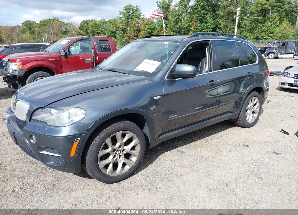 2013 BMW X5 XDRIVE35I/XDRIVE35I PREMIUM/XDRIVE35I SPORT ACTIVITY VIN: 5UXZV4C54D0B02156