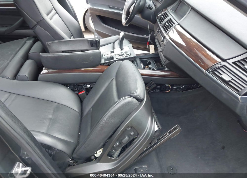 2013 BMW X5 XDRIVE35I/XDRIVE35I PREMIUM/XDRIVE35I SPORT ACTIVITY VIN: 5UXZV4C54D0B02156