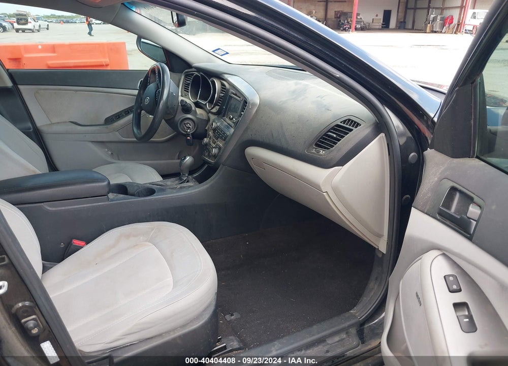 2011 KIA OPTIMA LX VIN: KNAGM4A71B5070664