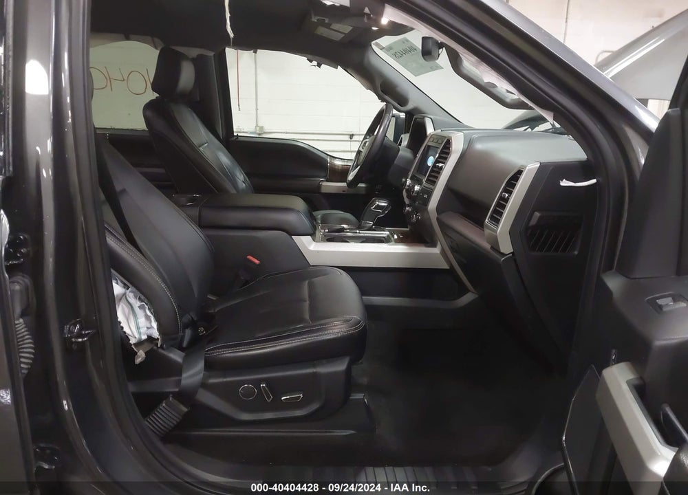 2018 FORD F-150 LARIAT VIN: 1FTFW1E56JFA75593