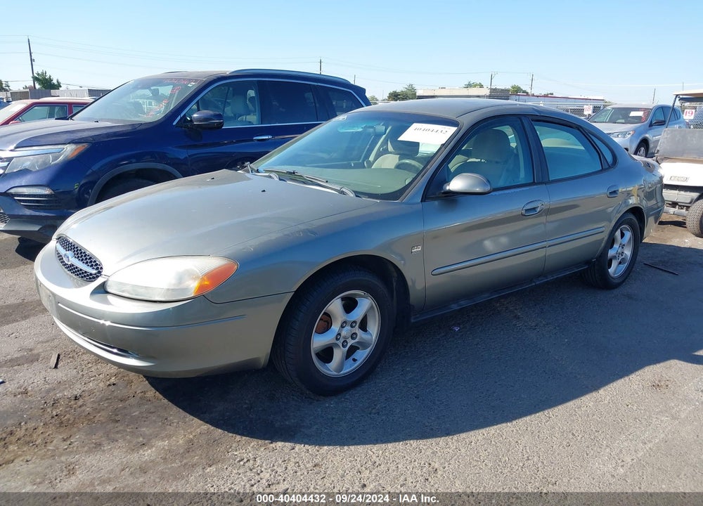 2001 FORD TAURUS SES VIN: 1FAFP55S41A147310