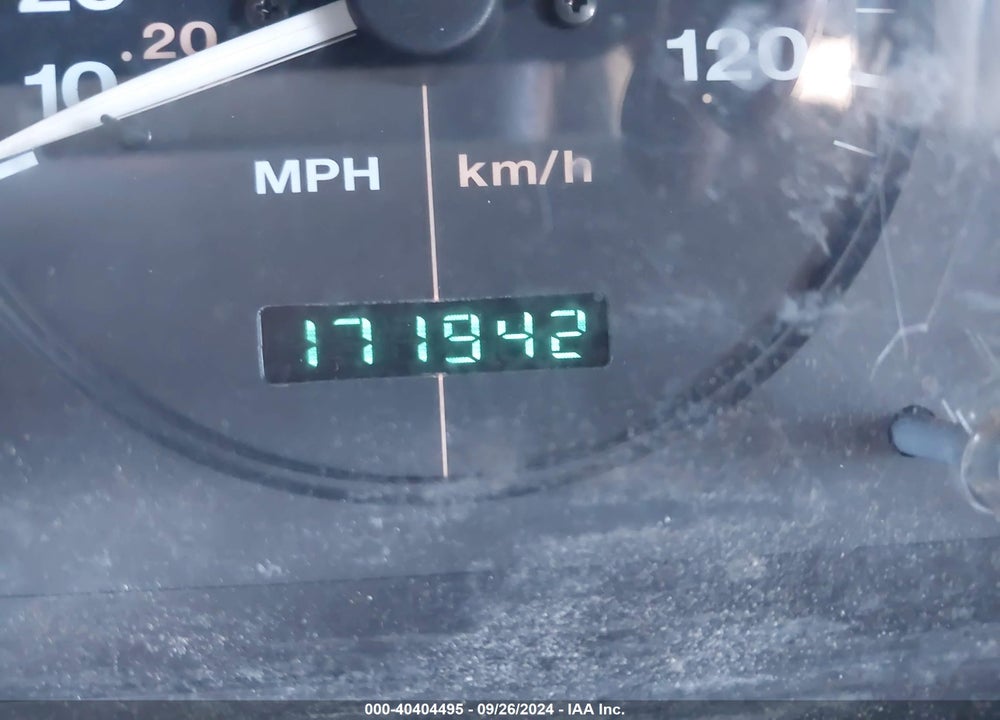 1998 JEEP GRAND CHEROKEE LAREDO VIN: 1J4GZ58Y8WC203571