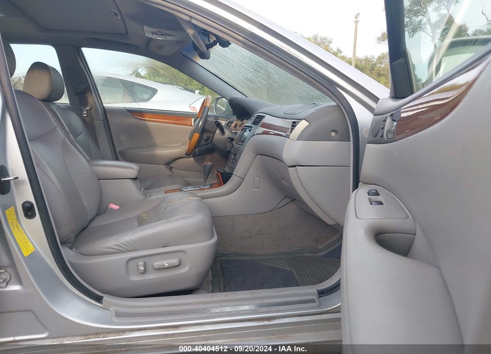 2005 LEXUS ES 330 VIN: JTHBA30G955142604