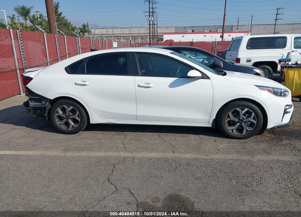 2019 KIA FORTE LXS VIN: 3KPF24AD3KE070793