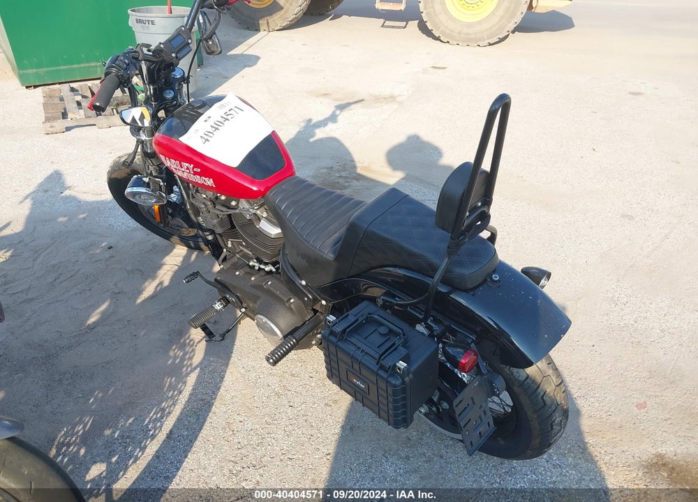 2020 HARLEY-DAVIDSON FXBB VIN: 1HD1YJJ17LB069818