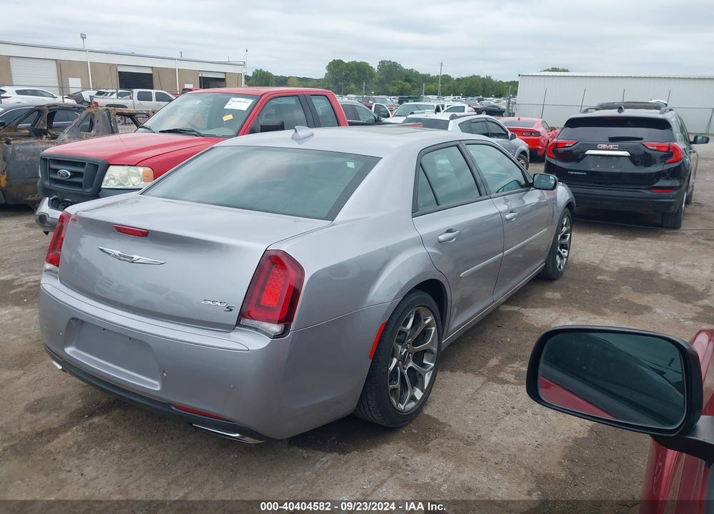 2015 CHRYSLER 300 300S VIN: 2C3CCABG2FH853951