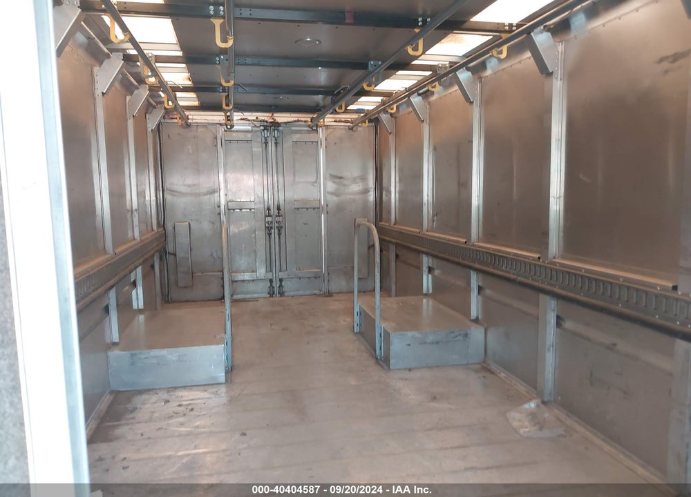 2014 FREIGHTLINER CHASSIS M LINE WALK-IN VAN VIN: 4UZAC2DV0ECFV2017