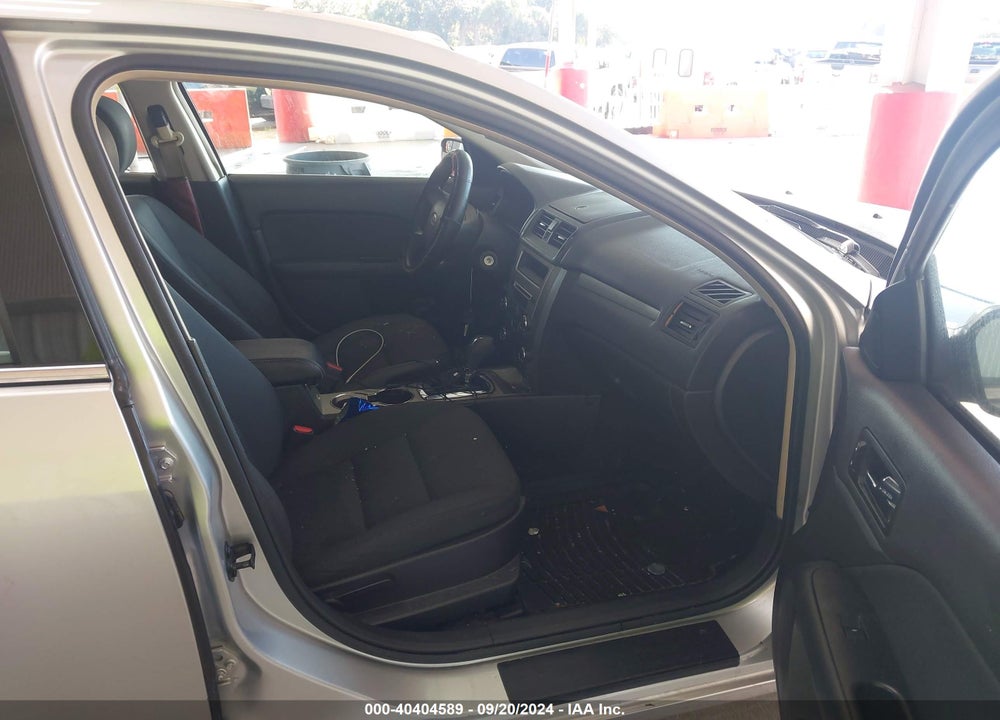2011 FORD FUSION SE VIN: 3FAHP0HA5BR158841