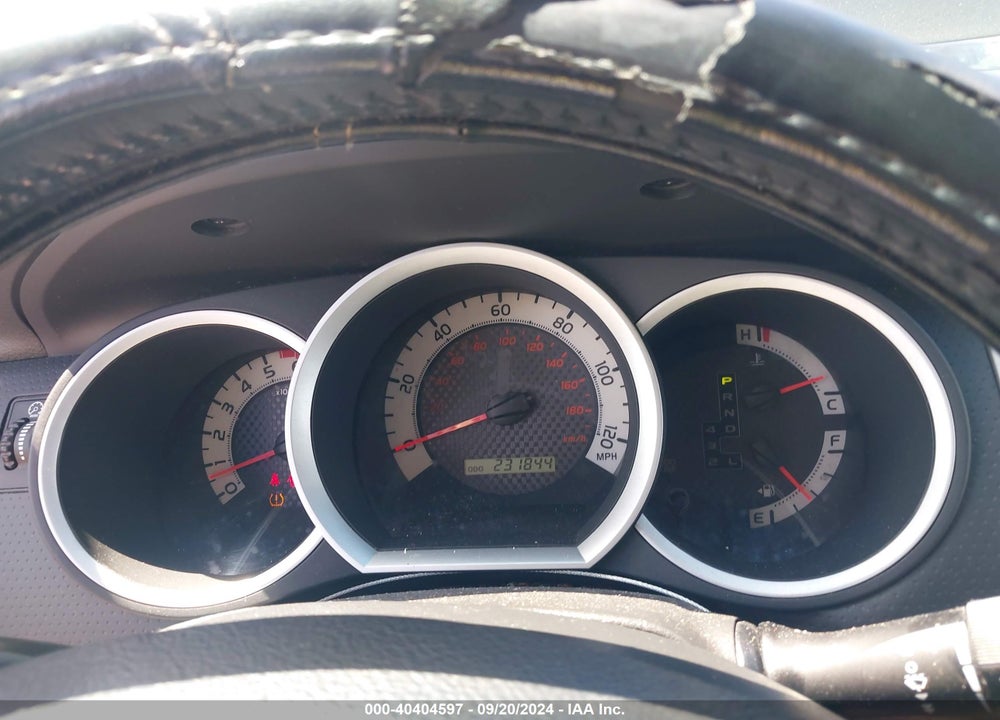 2011 TOYOTA TACOMA PRERUNNER V6 VIN: 3TMJU4GN2BM118570