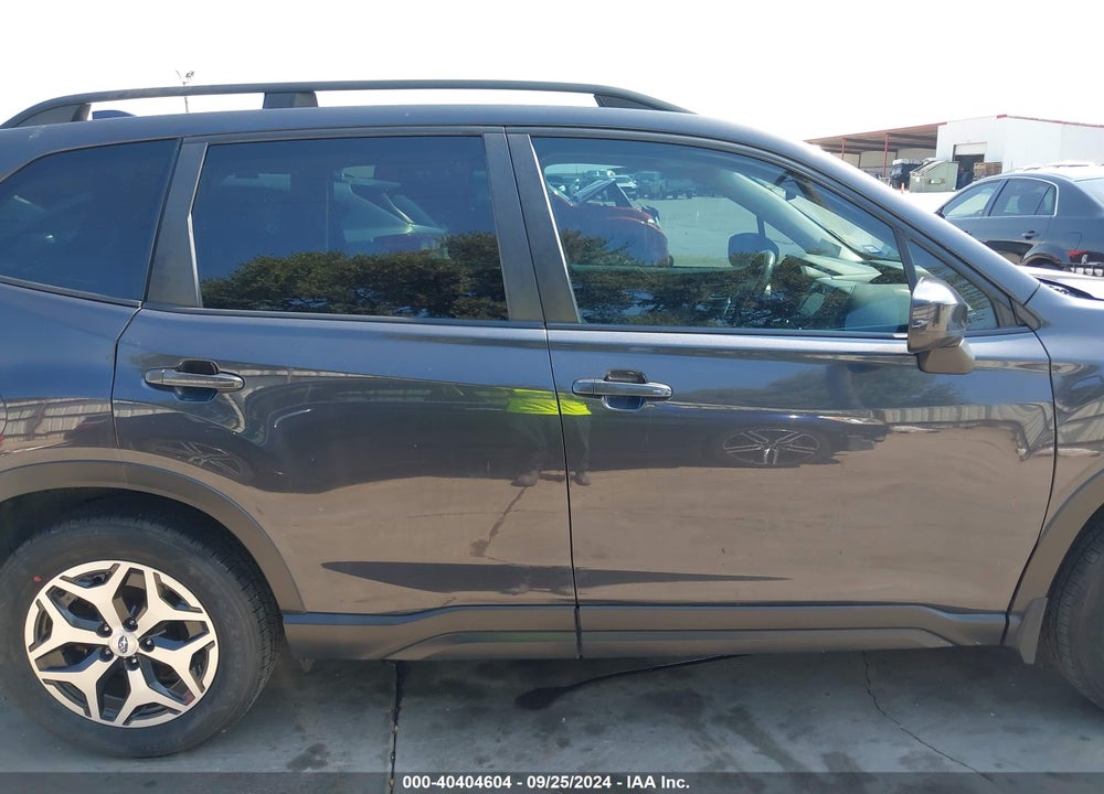 2019 SUBARU FORESTER PREMIUM VIN: JF2SKAGC2KH521798