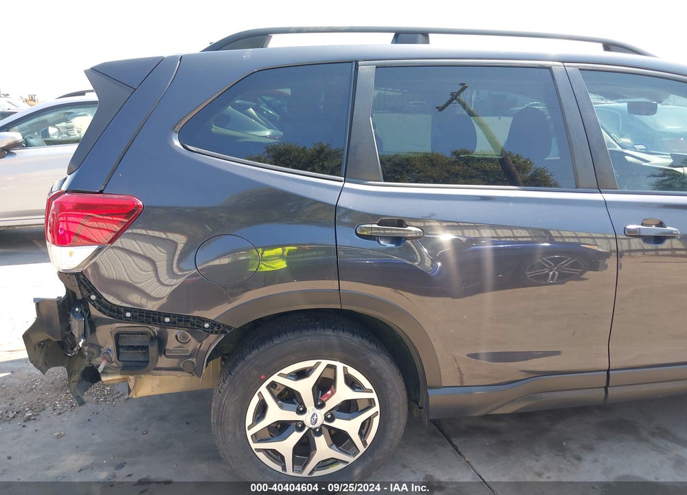2019 SUBARU FORESTER PREMIUM VIN: JF2SKAGC2KH521798