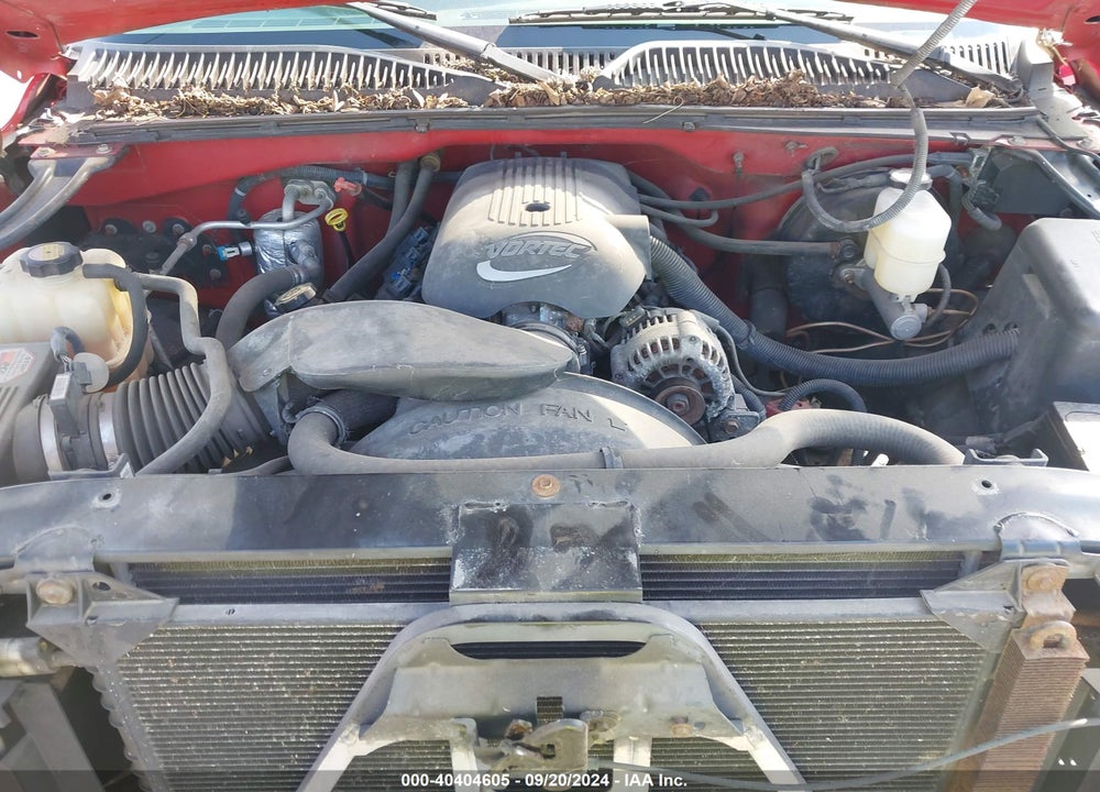 2001 CHEVROLET SILVERADO 1500 LS VIN: 2GCEK19T811118192