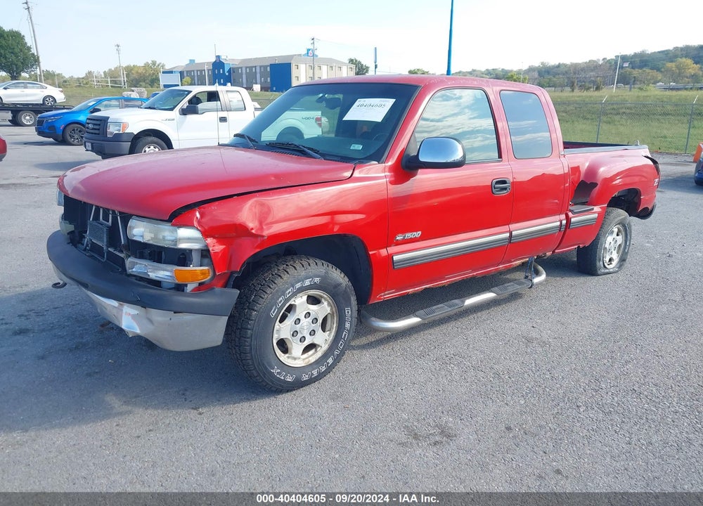 2001 CHEVROLET SILVERADO 1500 LS VIN: 2GCEK19T811118192