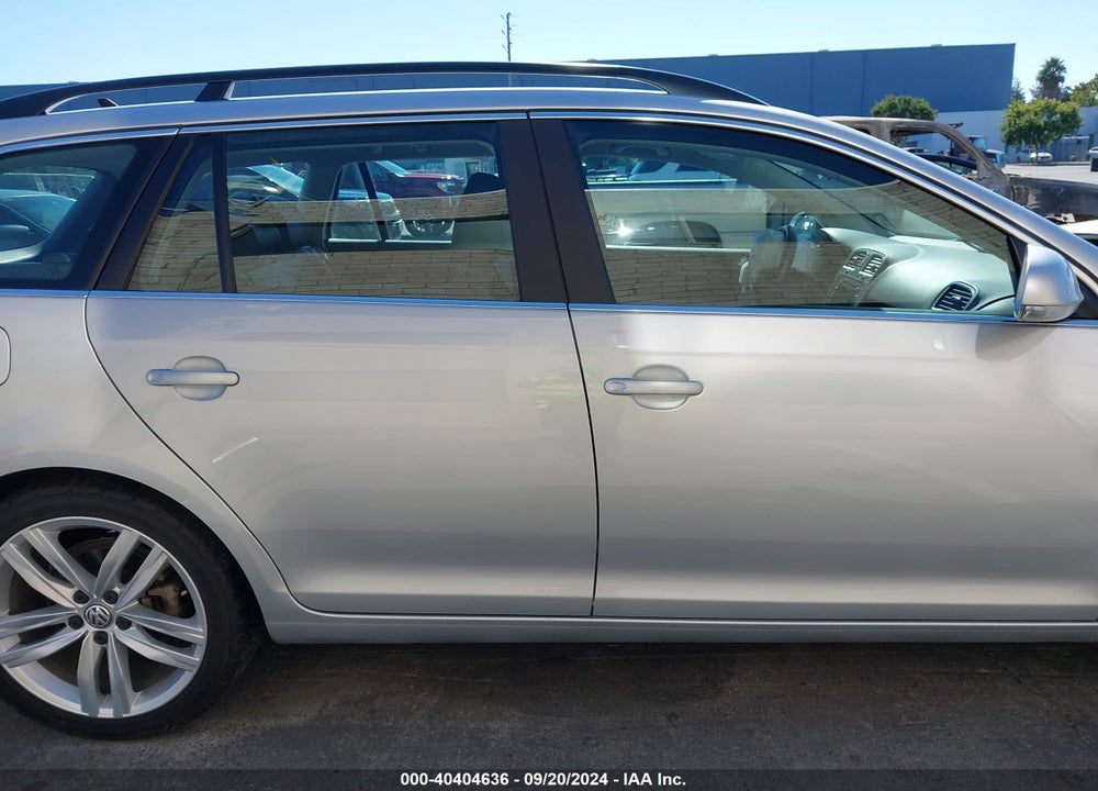 2014 VOLKSWAGEN JETTA SPORTWAGEN 2.0L TDI VIN: 3VWML7AJ4EM621915