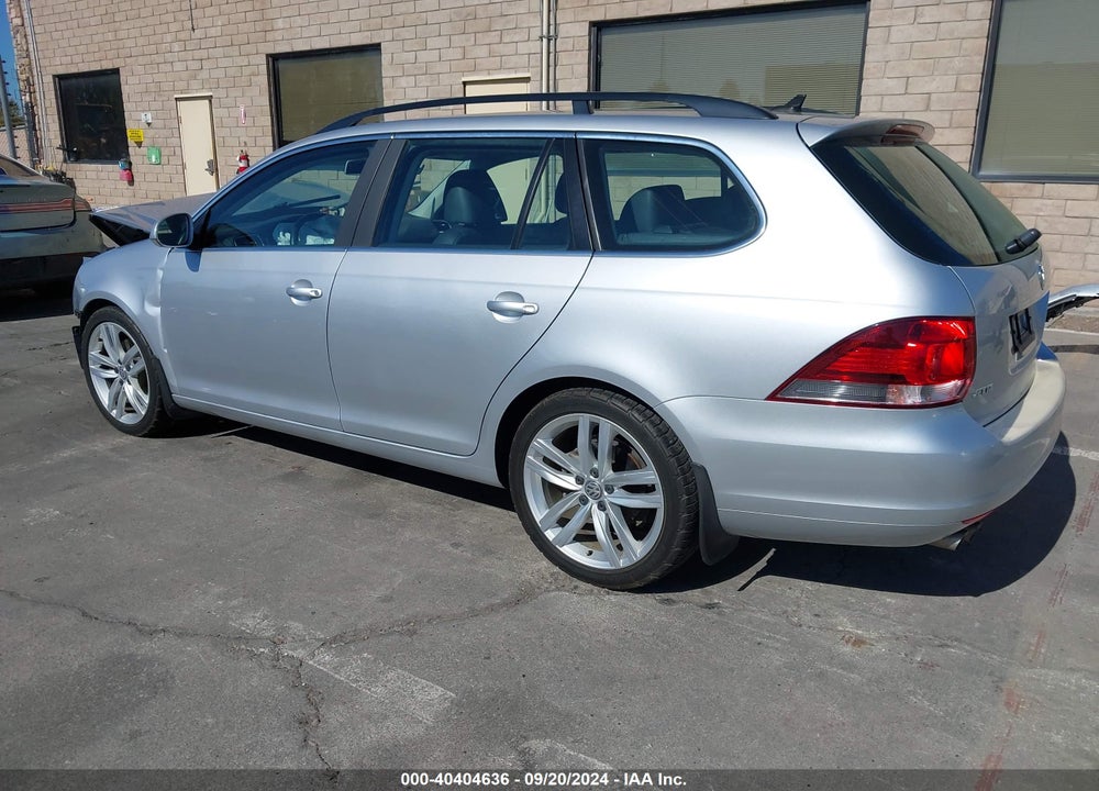 2014 VOLKSWAGEN JETTA SPORTWAGEN 2.0L TDI VIN: 3VWML7AJ4EM621915