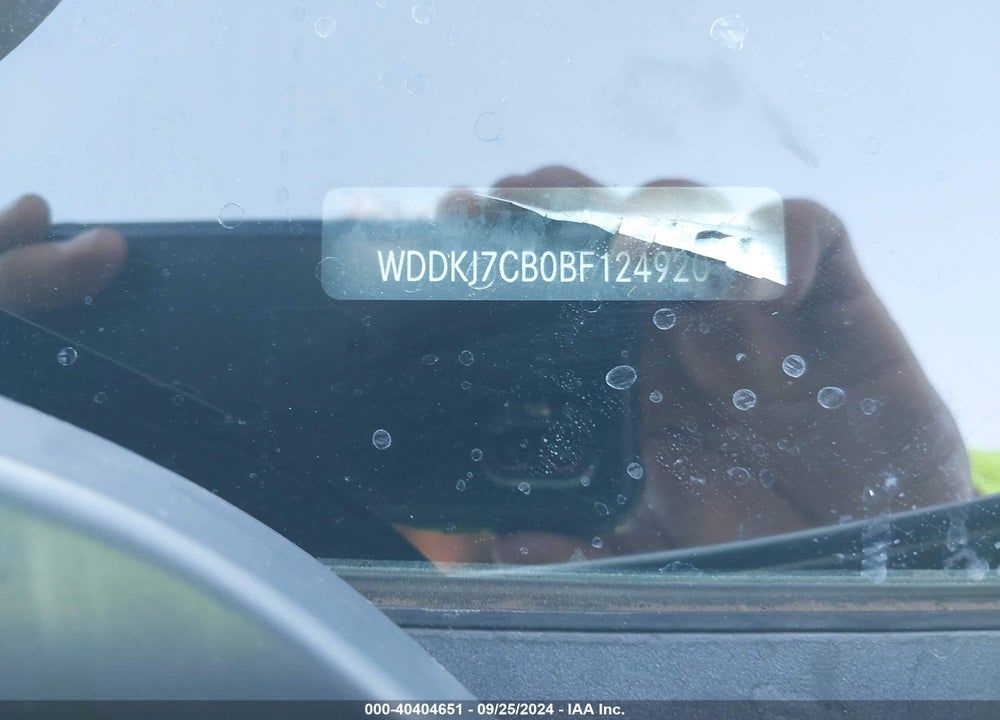2011 MERCEDES-BENZ E 550 VIN: WDDKJ7CB0BF124920