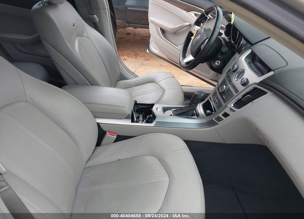 2013 CADILLAC CTS LUXURY VIN: 1G6DE5E5XD0135841