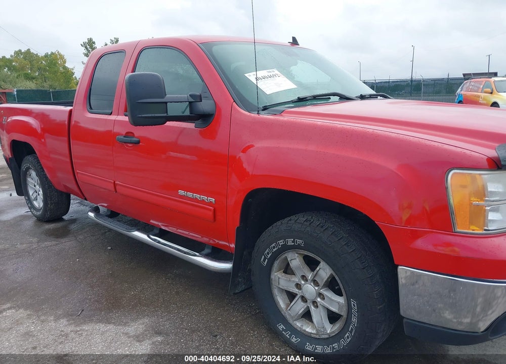 2010 GMC SIERRA 1500 SLE VIN: 1GTSKVE35AZ107688