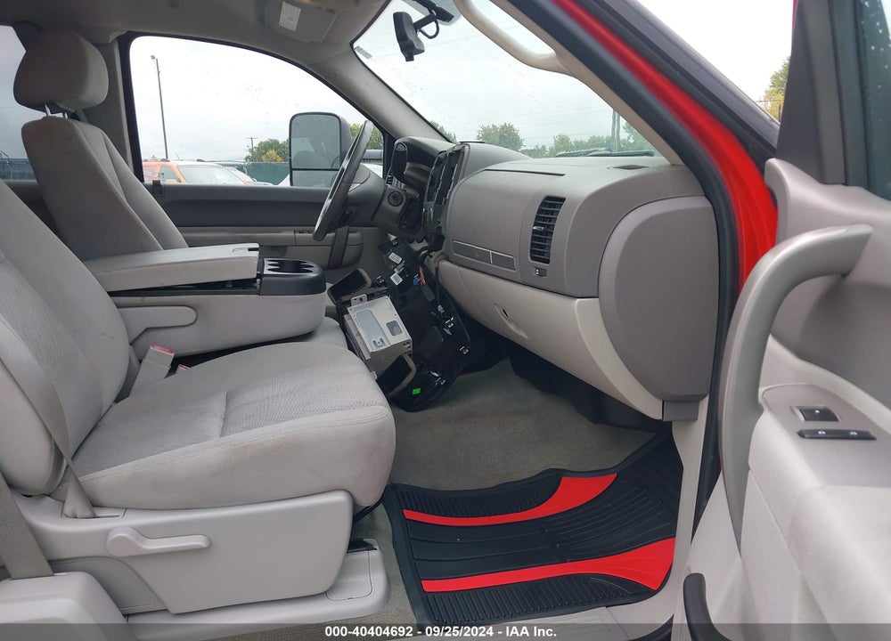 2010 GMC SIERRA 1500 SLE VIN: 1GTSKVE35AZ107688