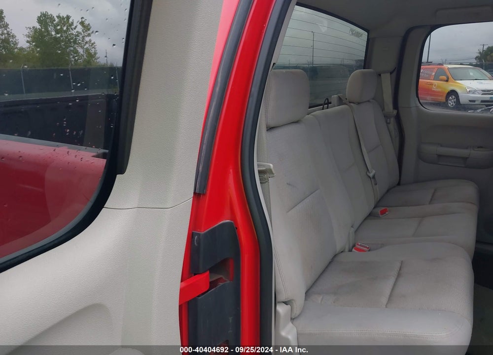 2010 GMC SIERRA 1500 SLE VIN: 1GTSKVE35AZ107688