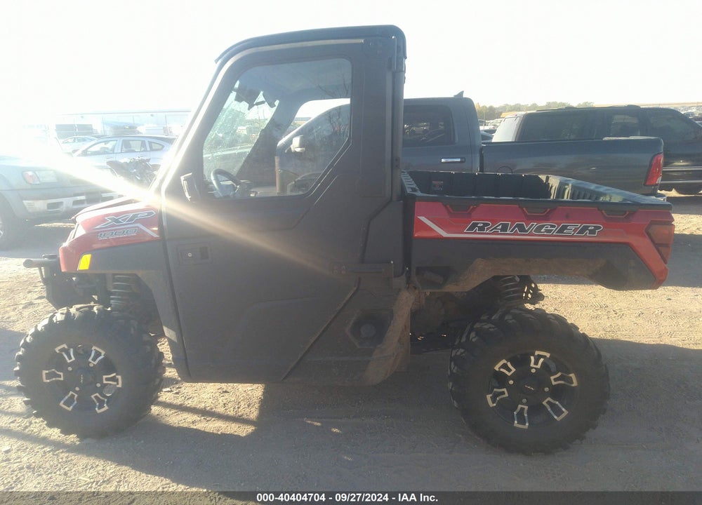 2022 POLARIS RANGER XP 1000 PREMIUM VIN: 4XARRE992N8415171