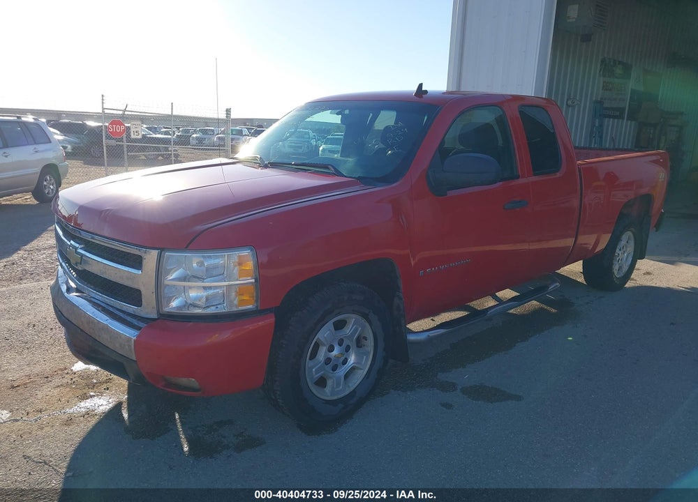2008 CHEVROLET SILVERADO 1500 LT1 VIN: 2GCEK19J281310829