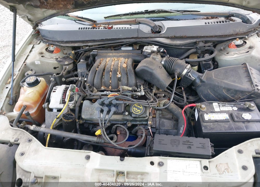 2003 FORD TAURUS SES VIN: 1FAFP55223A168725