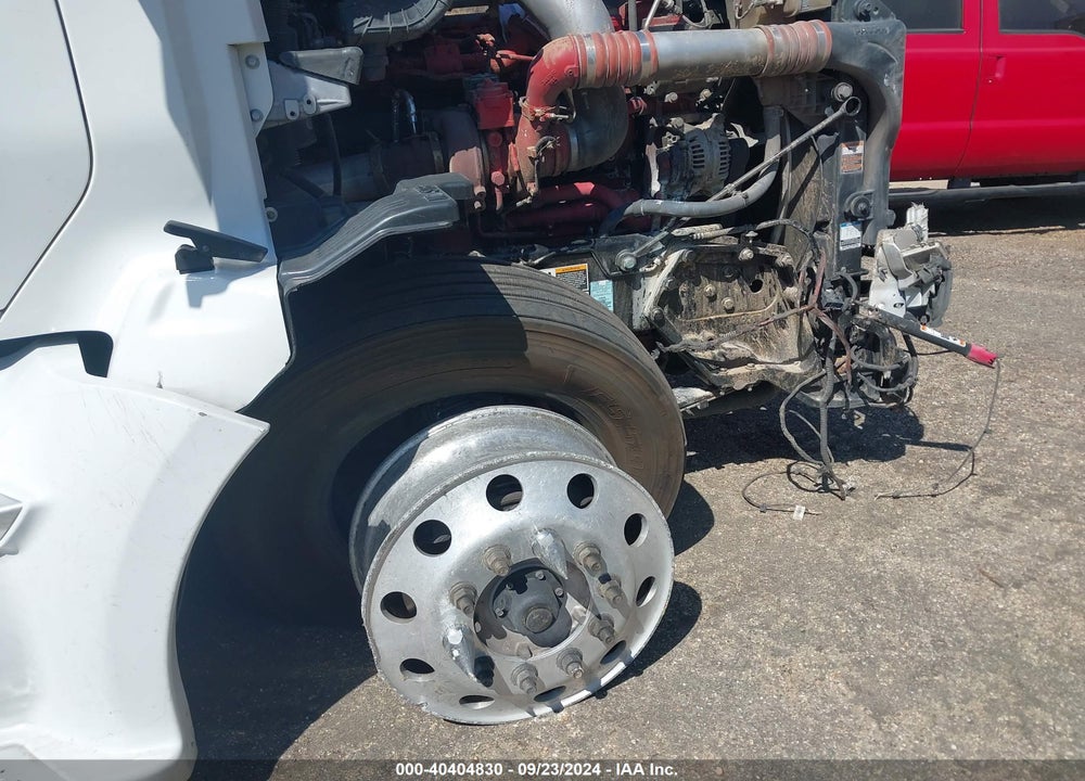 2022 KENWORTH T680 VIN: 1XKYD49X1NJ470459