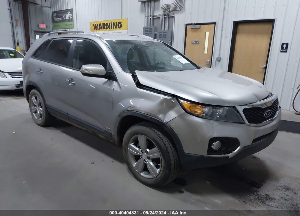 2013 KIA SORENTO EX VIN: 5XYKUCA67DG380570